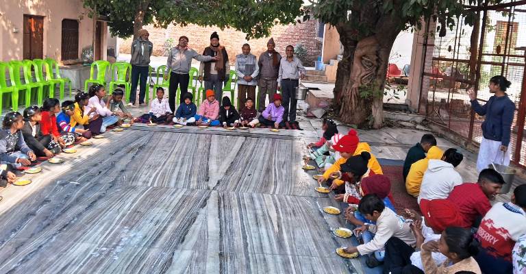 सेवा भारती ने रामेश्वरम बगीचे पर धूमधाम से मनाया मकर संक्रांति उत्सव