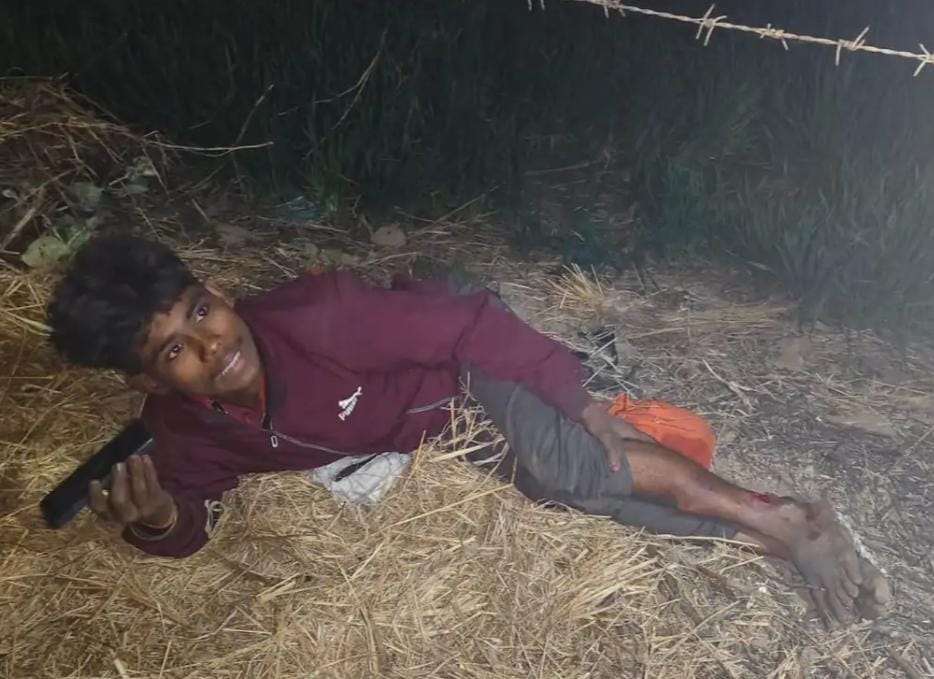 सादाबाद : राया मार्ग पर अज्ञात वाहन की टक्कर से बाइक सवार दो घायल