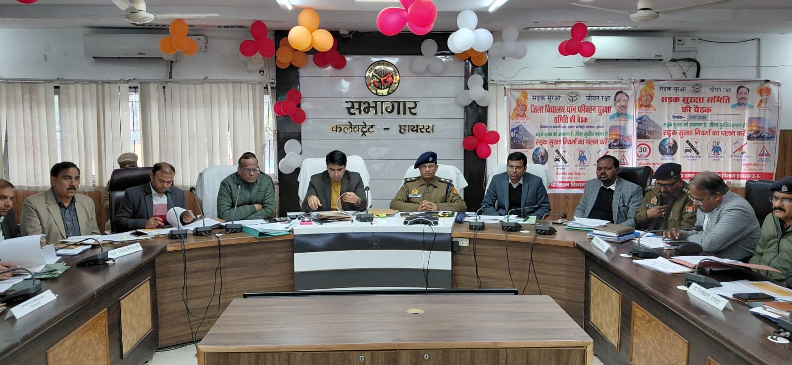 नियमों के बिना नहीं चलेगा कोई स्कूल वाहन, स्कूली वाहनों में डैश कैम होगा अनिवार्य, नियमों के उल्लंघन पर होगी सख्त कार्रवाई : डीएम अतुल वत्स