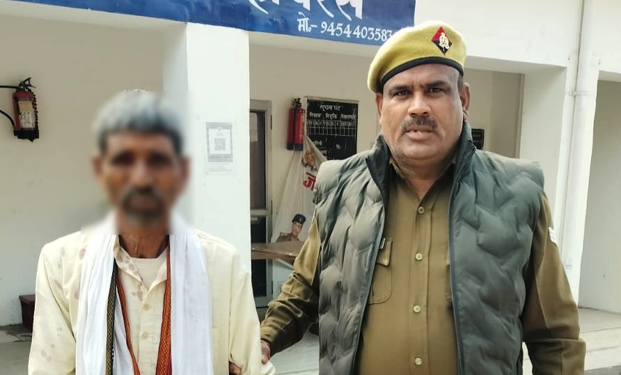 अवैध तमंचा और कारतूस के साथ अभियुक्त गिरफ्तार, आर्म्स एक्ट के तहत मामला दर्ज