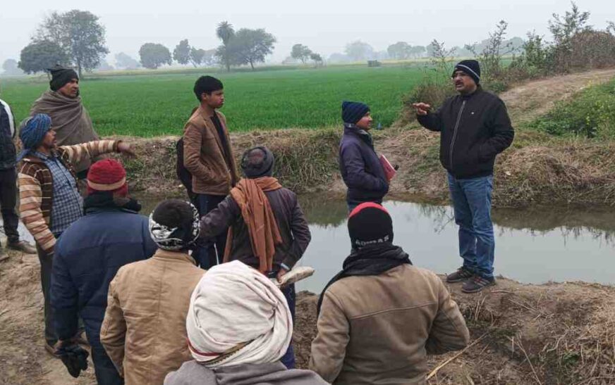 हसायन : सिंचाई विभाग के अधिकारियों ने कास्तकारों की चौपाल की वार्ता