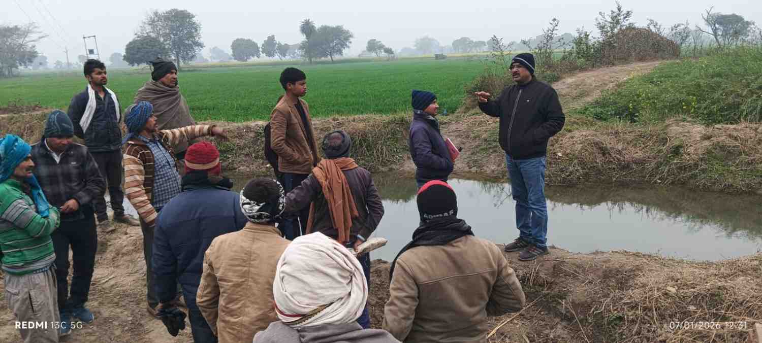 हसायन : सिंचाई विभाग के अधिकारियों ने कास्तकारों की चौपाल की वार्ता