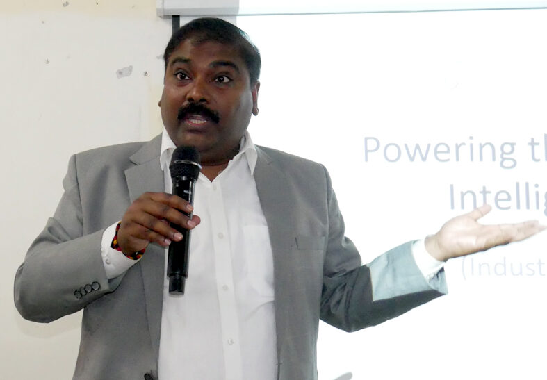 तकनीक उद्योग और समाज के विकास में निभा रही महत्वपूर्ण भूमिका, मंगलायतन विश्वविद्यालय में ‘पावरिंग द फ्यूचर विद इंटेलिजेंट डेटा’ विषय पर कार्यशाला आयोजित