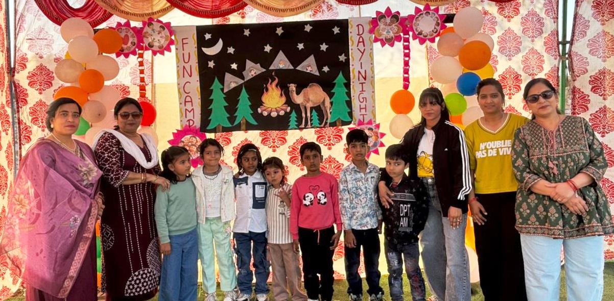 सेकसरिया स्कूल में नन्हे मुन्नों के लिए ‘डे-नाइट कैंप’ का आयोजन, ऊंट सवारी और पंगत भोज रहे आकर्षण का केंद्र