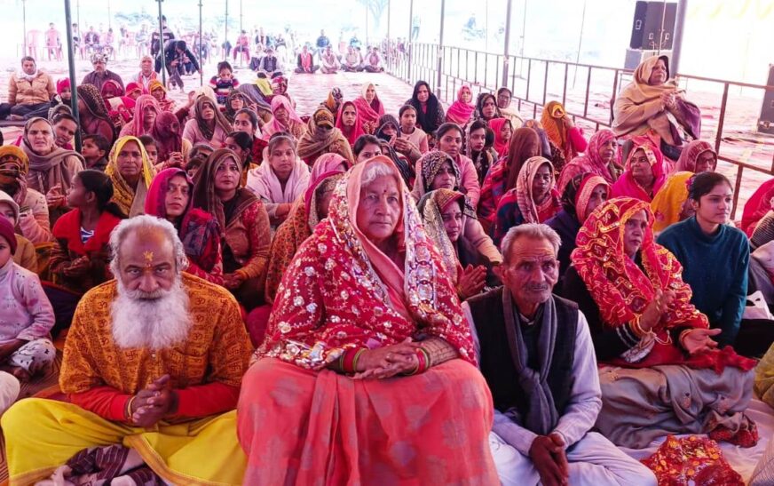 लुटसान में शिव महापुराण कथा के चौथे दिन रुद्र संहिता का हुआ वर्णन, शिव मंदिर की वर्षगांठ पर भक्ति में डूबे श्रद्धालु