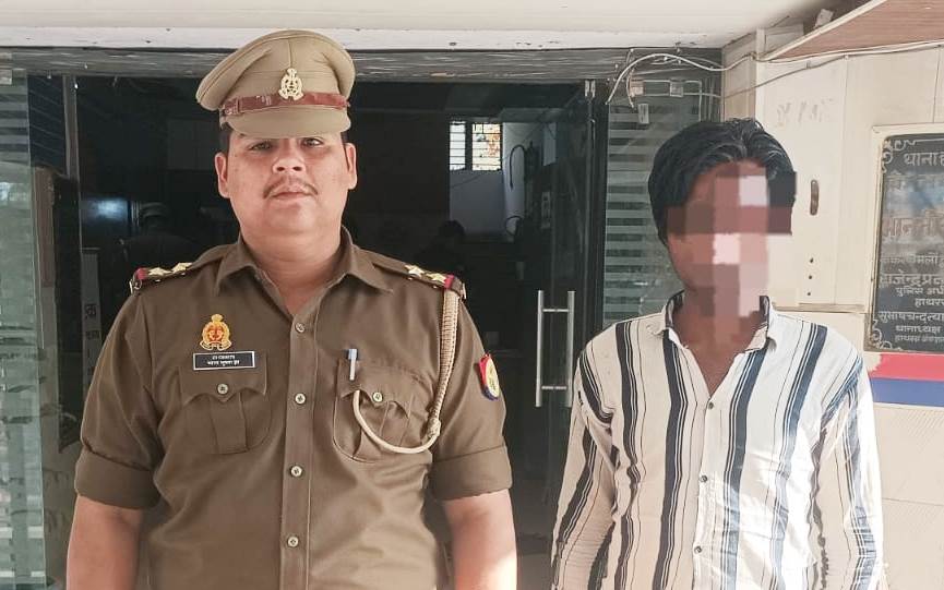 हाथरस जंक्शन पुलिस का अवैध शराब पर प्रहार, दो तस्कर गिरफ्तार, 44 क्वार्टर शराब बरामद