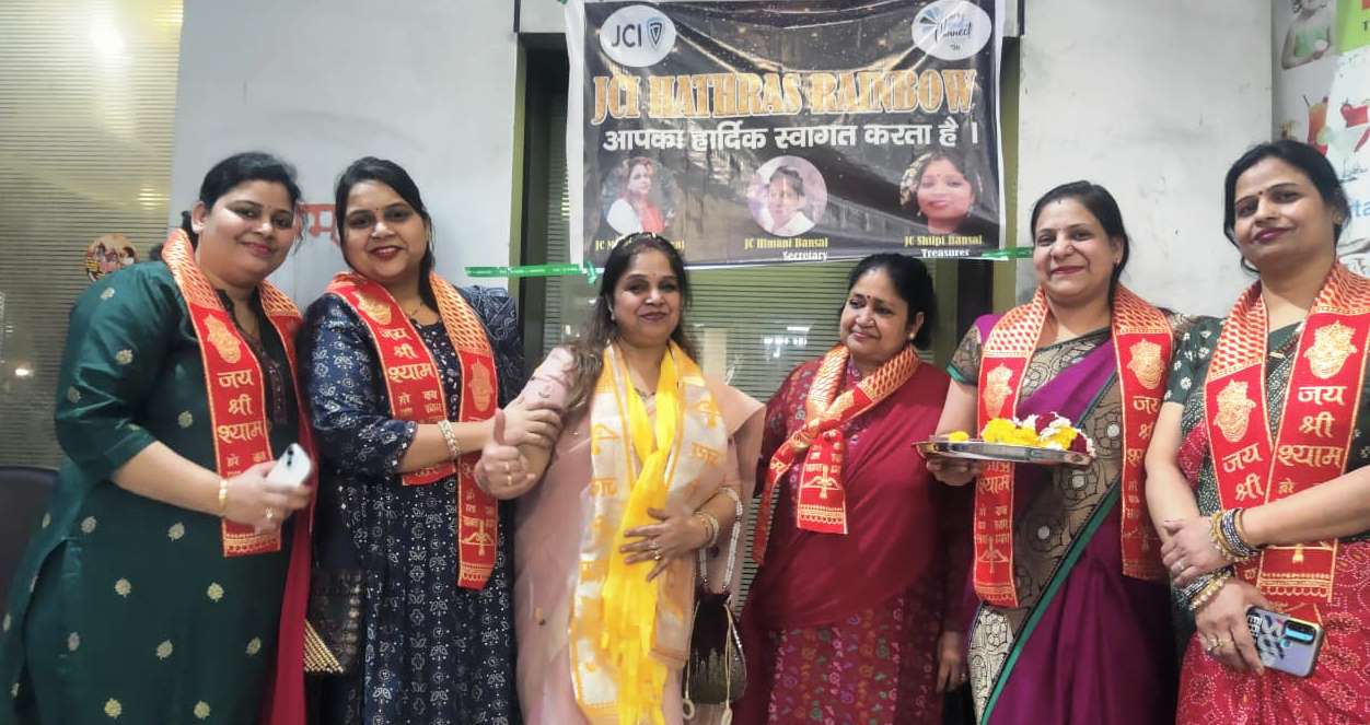 जेसीआई हाथरस रेनबो ने किया श्याम बाबा की निशान यात्रा का भव्य स्वागत