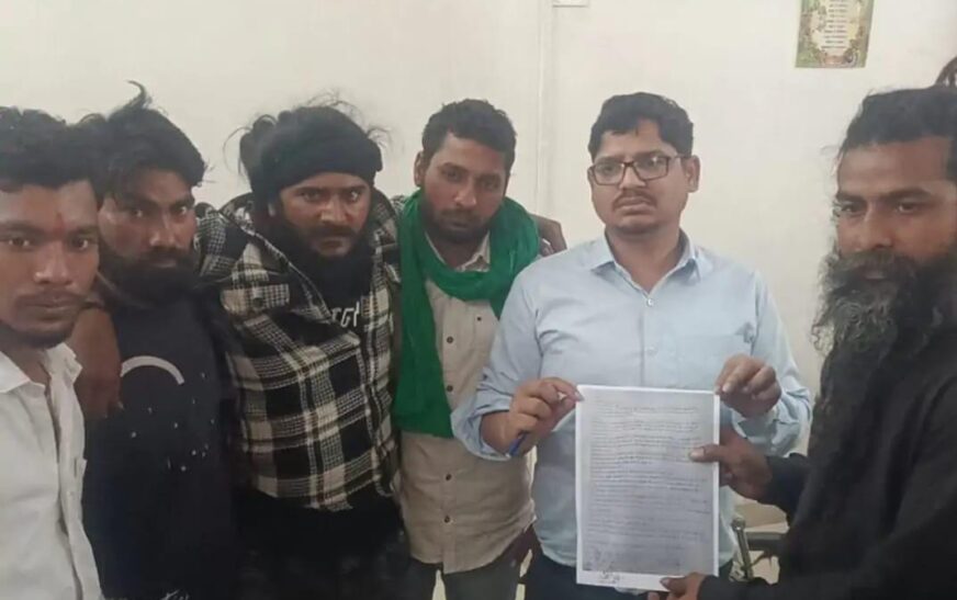 सादाबाद : गौशाला में अनियमितता को लेकर सौंपा ज्ञापन, गौसेवक की मौत को बताया संदिग्ध, एसआईटी गठन की मांग