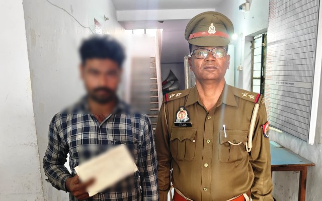 सादाबाद पुलिस ने सट्टे की खाई-बाड़ी करते एक अभियुक्त को दबोचा, नगदी व सट्टा पर्चा बरामद