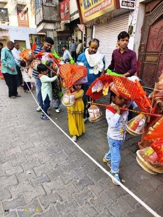 महाशिवरात्रि पर हाथरस में नन्हे कांवड़ियों की भव्य एवं श्रद्धामयी यात्रा निकली, 21 बच्चों ने लिया उत्साहपूर्ण भाग