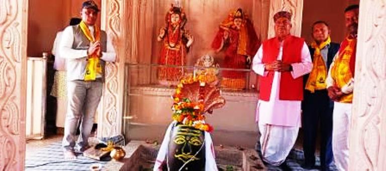श्री ब्रजेश्वर महादेव मंदिर में महाशिवरात्रि पर रुद्राभिषेक व शिव विवाह का भव्य आयोजन, भाजपा प्रदेश उपाध्यक्ष ने किया अतिथियों का स्वागत