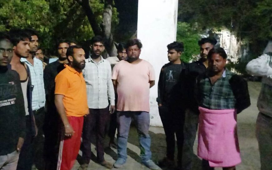 हसायन : पुरानी रंजिश को लेकर गौरक्षक के साथ हुई गाली-गलौज व मारपीट