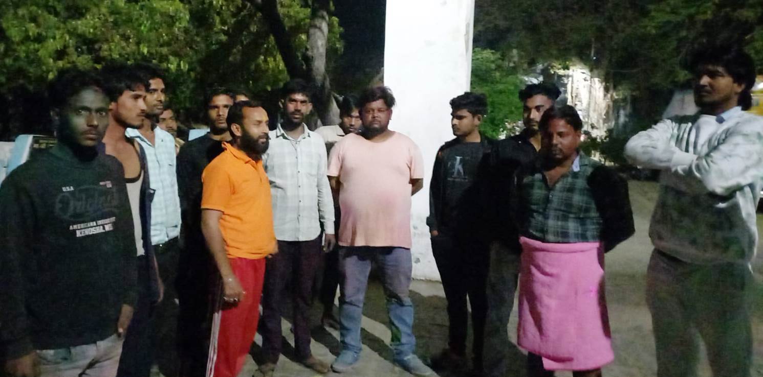 हसायन : पुरानी रंजिश को लेकर गौरक्षक के साथ हुई गाली-गलौज व मारपीट