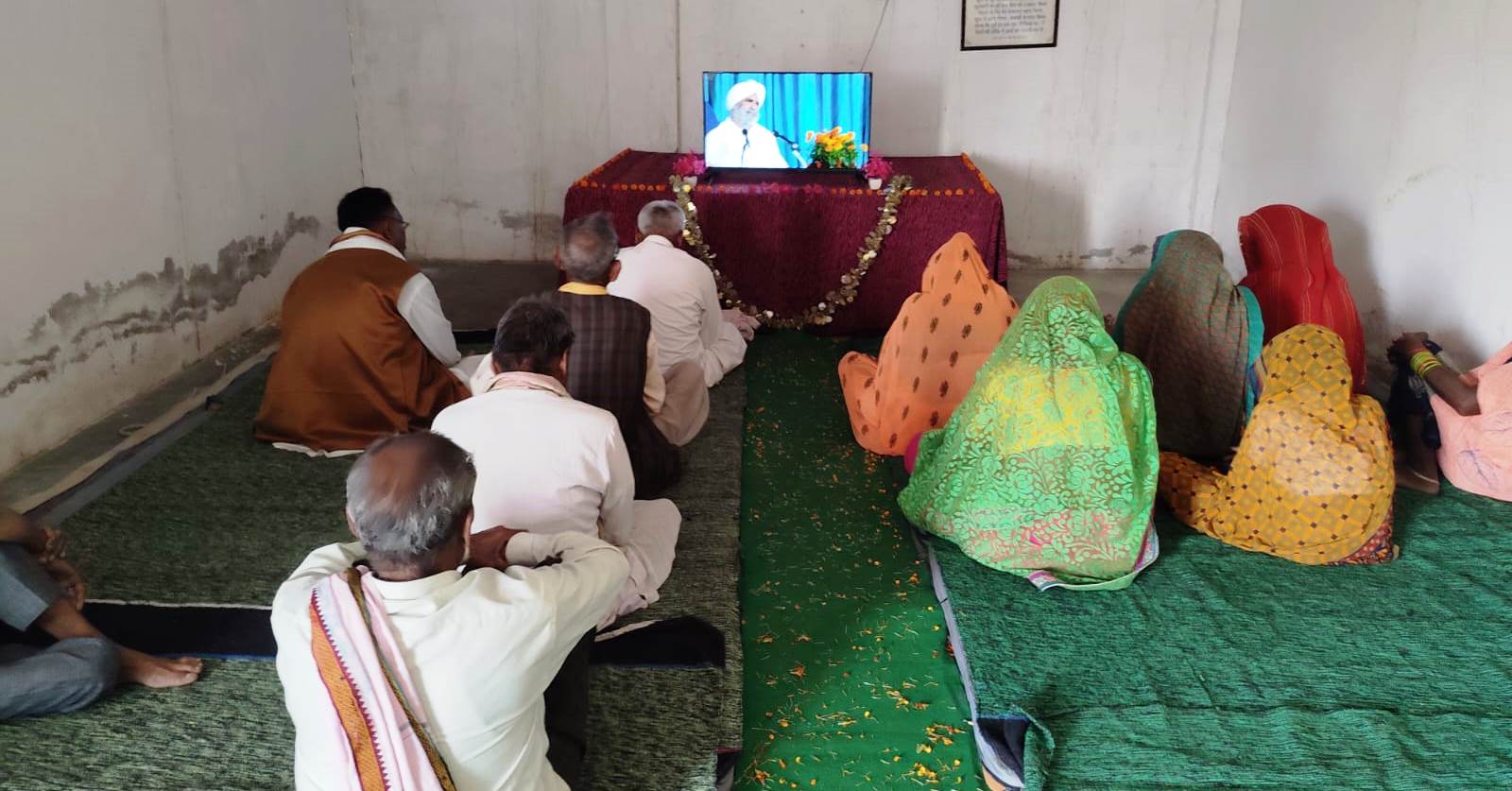 हसायन : सावन कृपाल आश्रम में गूँजे संत राजिंदर सिंह महाराज के अनमोल वचन