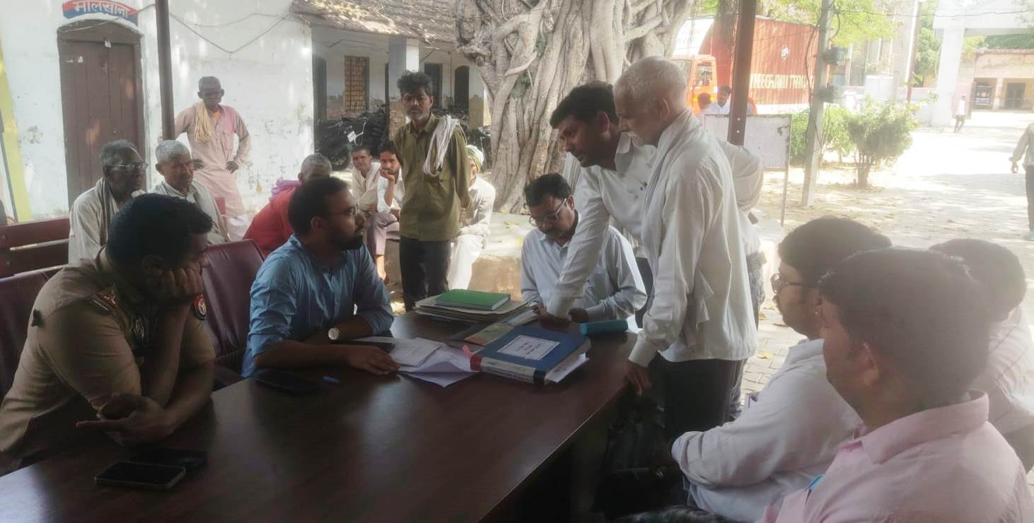 हसायन कोतवाली में तहसीलदार ने सुनीं फरियादियों की समस्याएं