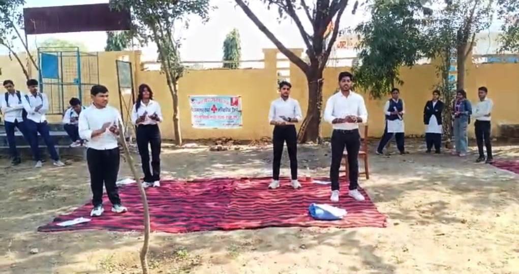 सादाबाद : मेहनत और आत्मविश्वास से ऊंचाइयों को छू रही महिलाएं, राजकीय महाविद्यालय कुरसंडा में मनाया गया अंतरराष्ट्रीय महिला दिवस