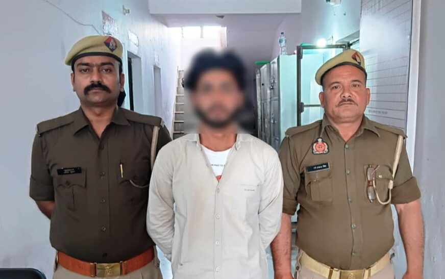 सादाबाद पुलिस ने अवैध तमंचे के साथ एक अभियुक्त को किया गिरफ्तार