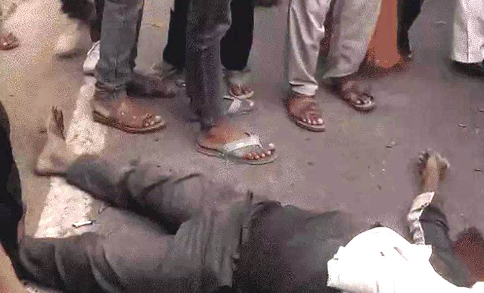 बाईकों की भिड़ंत में दो युवकों की मौत, राया रोड पर गांव पल्हावत के निकट आमने-सामने से भिड़ी बाईकें, ग्रामीणों ने लगाया जाम