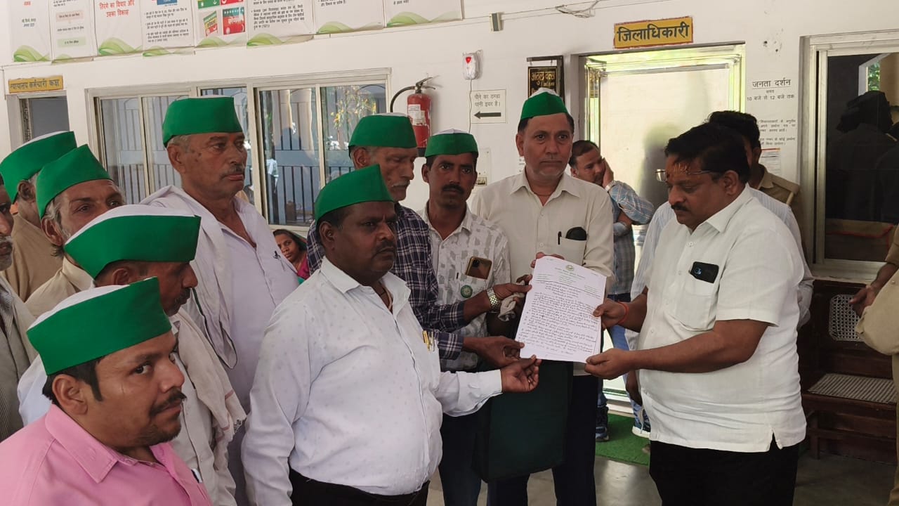 भाकियू (हरपाल गुट) का कलेक्ट्रेट पर हल्लाबोल, एमएसपी कानून और आलू के दामों को लेकर भरी हुंकार