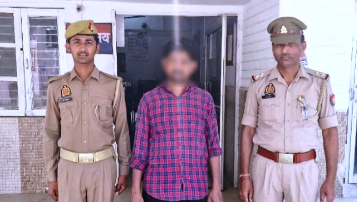 सट्टे की खाई-बाड़ी करते एक गिरफ्तार, सिकंदराराऊ पुलिस ने नगदी बरामद की