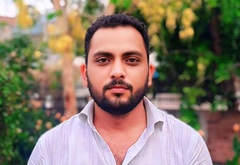 सिकंदराराऊ : गैस सिलेंडरों की महंगाई ने बिगाड़ा छात्रों और मजदूरों का बजट