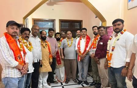 महाराणा प्रताप शोभायात्रा अध्यक्ष व उनकी टीम का हुआ जोरदार स्वागत