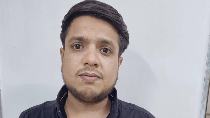 200 करोड़ की जीएसटी चोरी करने वाले अंतरराज्यीय गिरोह का भंडाफोड़, एसटीएफ ने गुजरात से दबोचा मुख्य आरोपी, फर्जी कंपनियां खोलकर बैंक खातों से करता था लेनेदेन, चार्टर्ड अकाउंटेंट के साथ मिलकर रची थी साजिश