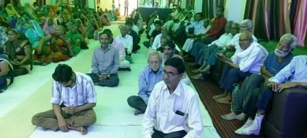 कृपाल आश्रम पर साप्ताहिक आध्यात्मिक सत्संग का आयोजन हुआ