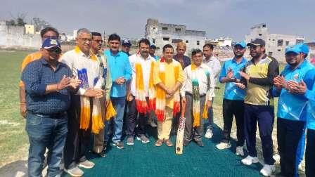 गुरु गौरव कप 2026 क्रिकेट टूर्नामेंट का भव्य आगाज, हाथरस एलाइट और अलीगढ़ स्कॉलर्स की जीत