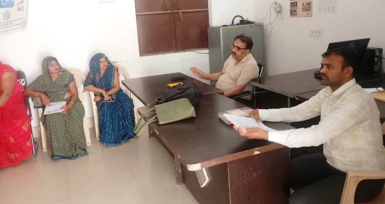 हसायन में ‘लखपति दीदी’ बनाने की मुहिम तेज, 25 हजार से अधिक परिवारों को समूहों से जोड़ने का लक्ष्य, विभिन्न कैडरों में सखियों की होगी भर्ती