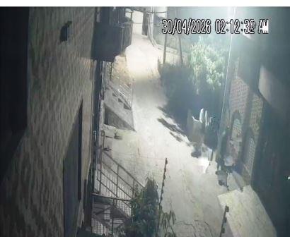 शिक्षक दंपती के बंद मकान में लाखों की चोरी, सीसीटीवी में कैद हुई वारदात