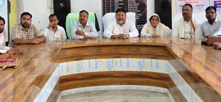 सिकंदराराऊ नगर पालिका की बजट बैठक: ₹41.66 करोड़ का आय-व्यय प्रस्ताव सर्वसम्मति से पारित