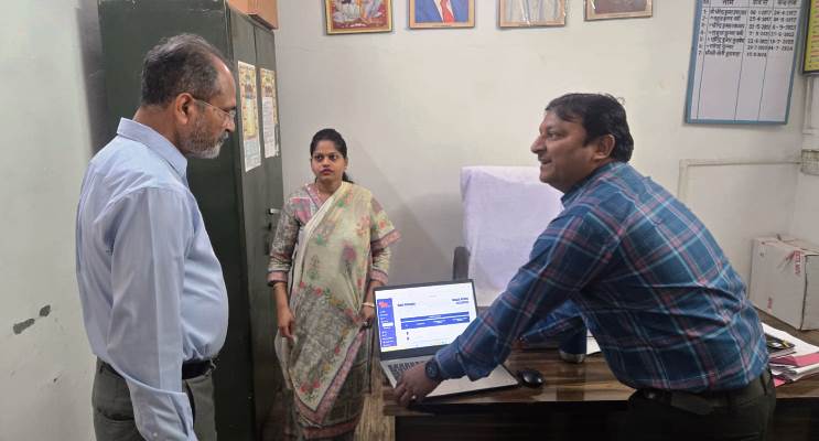 सीडीओ के औचक निरीक्षण में बाल विकास कार्यालय में मची खलबली, दो मुख्य सेविकाएं मिलीं अनुपस्थित, वेतन रोकने के निर्देश