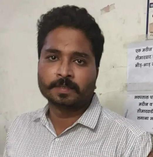 सादाबाद : बाइक सवार युवक को बदमाशों ने मारी गोली, प्राथमिक उपचार के बाद आगरा रेफर