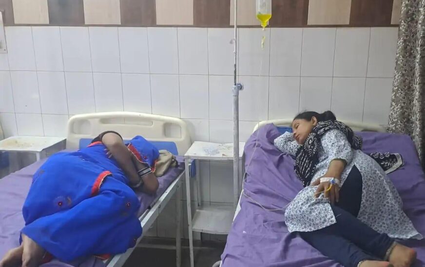 सादाबाद : लोगों की सेहत पर भारी पड़ने लगी गर्मी, सीएचसी में रोजाना पहुंच रहे दर्जनों मरीज, अतिरिक्त वार्ड तैयार