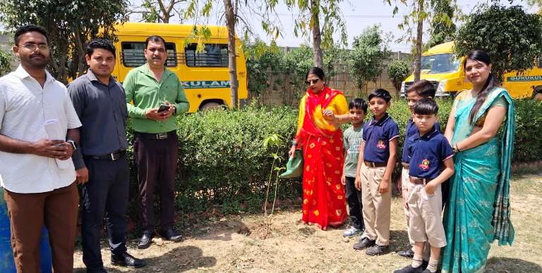 एबीजी गुरुकुलम में पृथ्वी दिवस पर वृक्षारोपण एवं विभिन्न गतिविधियों का हुआ आयोजन