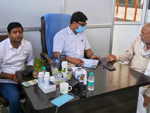 सिकंदराराऊ में सात दिवसीय नि:शुल्क चिकित्सा शिविर का हुआ शुभारंभ, विधायक ने किया उद्घाटन