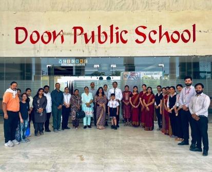 दून पब्लिक स्कूल हाथरस को मिला ब्रिटिश काउंसिल का प्रतिष्ठित इंटरनेशनल स्कूल अवार्ड