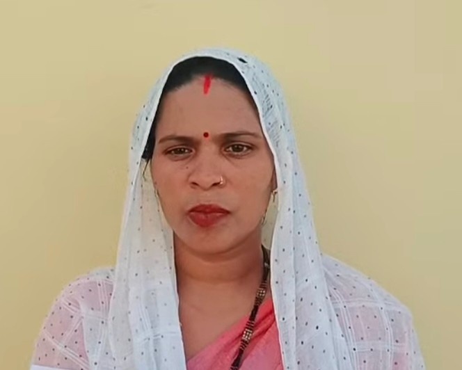 हसायन : महिला ने जांच अधिकारी पर संदेह जताते हुए डीआईजी व एसपी से की विवेचना स्थानांतरित किए जाने की  मांग