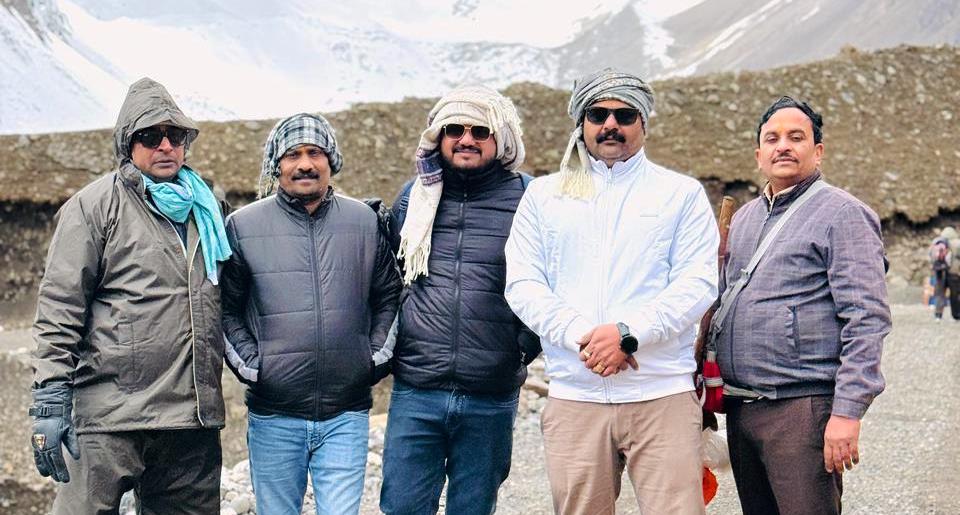 कांग्रेस जिलाध्यक्ष विवेक उपाध्याय ने किए आदि कैलाश के दर्शन, देश की सुख-समृद्धि के लिए मांगी दुआ
