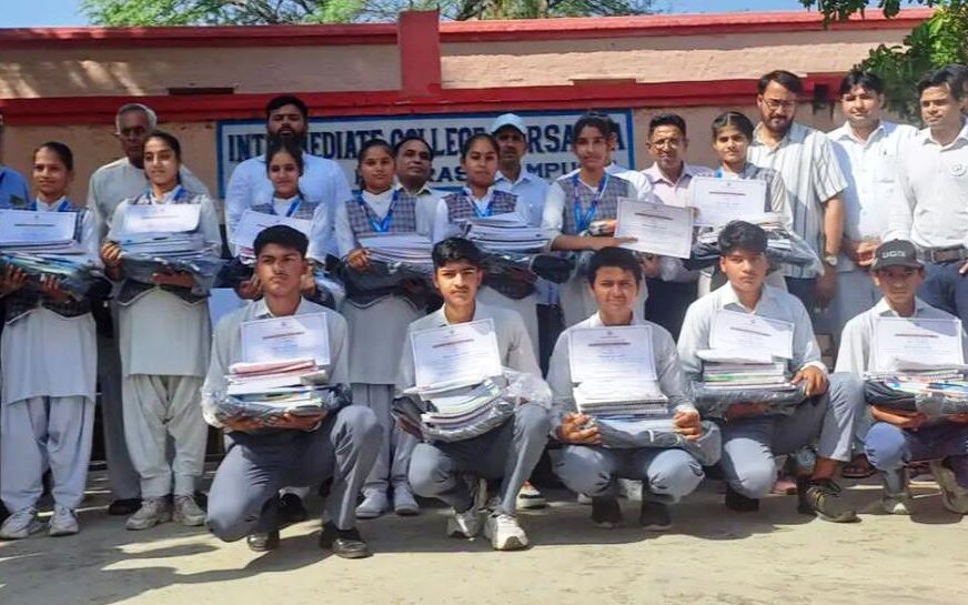 उज्ज्वल भविष्य के लिए 30 शिक्षार्थियों को मिली छात्रवृत्ति, कुरसंडा इंटरमीडिएट कॉलेज में एकमतेज फाउंडेशन ने लॉन्च किया सक्षमतेज छात्रवृत्ति कार्यक्रम