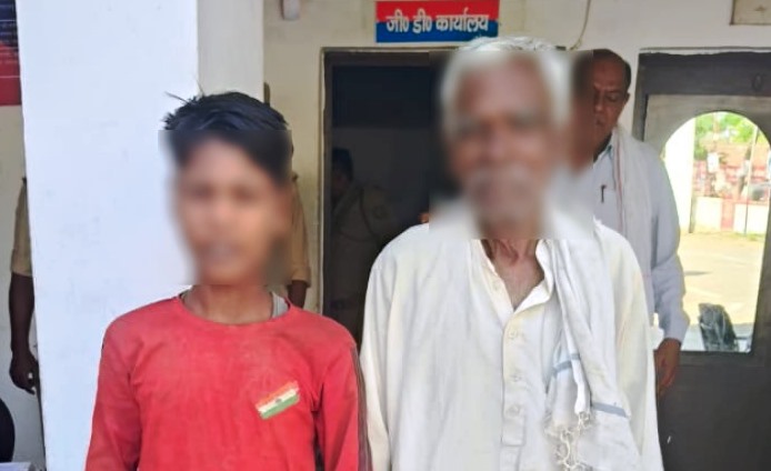 दो साल से लापता मासूम को सासनी पुलिस ने कानपुर से खोज निकाला, कबाड़ बीनकर गुजार रहा था दिन