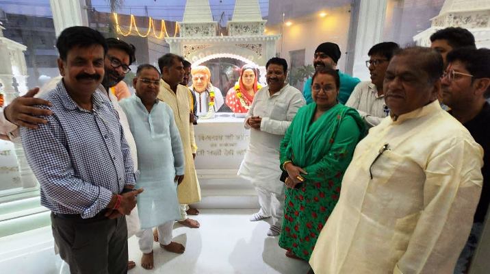 हाथरस में श्री राम दरबार की प्राण-प्रतिष्ठा के साथ ‘श्री राम कृपा’ मंदिर का भव्य शुभारंभ, रोज़ाना होगा निशुल्क भोजन वितरण