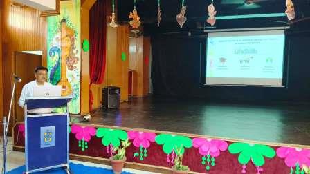 शिक्षाविद विक्रम सिंह ने दिल्ली में सीबीएसई शिक्षकों को दिया जीवन कौशल-एडवांस का प्रशिक्षण