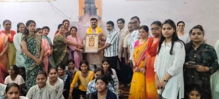 सरस्वती विद्या मंदिर में सामाजिक संस्था ने किया समर कैंप का शुभारंभ, बच्चों को मिलेंगे हुनर सीखने के अवसर