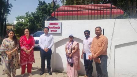 हाथरस में मकान सूचीकरण कार्य का शुभारंभ, डीएम अतुल वत्स ने की सहयोग की अपील