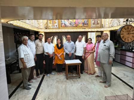 हाथरस के इतिहास को संजोने की पहल, गजेटियर के लिए जुटाई जा रही प्राचीन और धार्मिक धरोहरों की जानकारी