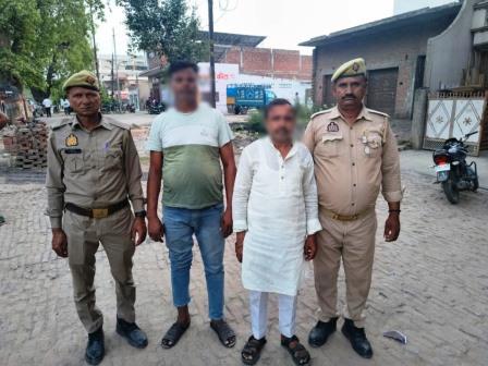 टेंपो चालकों से अवैध वसूली मामले में दो आरोपी गिरफ्तार