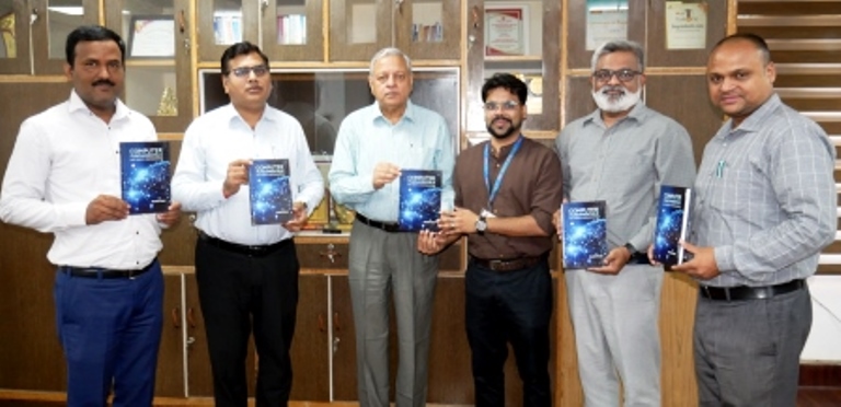 मंगलायतन विश्वविद्यालय में कंप्यूटर फंडामेंटल्स फॉर टुडेज प्रोफेशनल्स पुस्तक का विमोचन