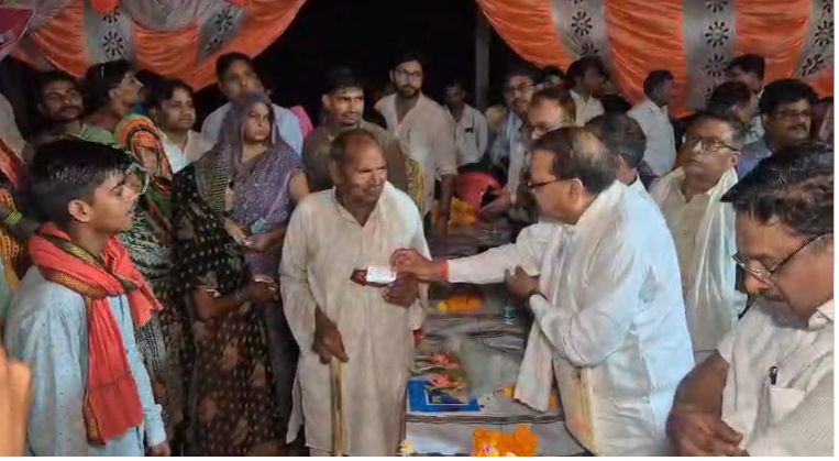 केन्द्र सरकार के 12 वर्ष पूर्ण होने पर सिकन्द्राराऊ में रात्रि चौपाल एवं जनसंवाद कार्यक्रम, विधायक वीरेन्द्र सिंह राणा ने गिनाईं सरकार की उपलब्धियां